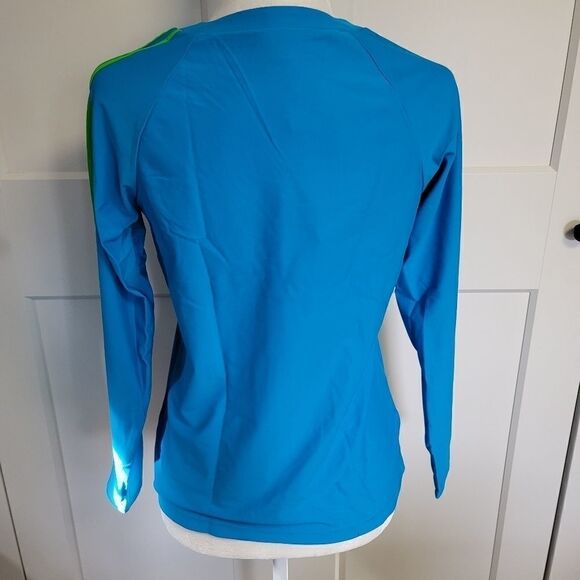 Adidas women long sleeve swim tee - Picture 7 of 9